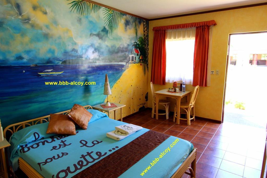 Parrot Paradise Resort Boljoon 部屋 写真