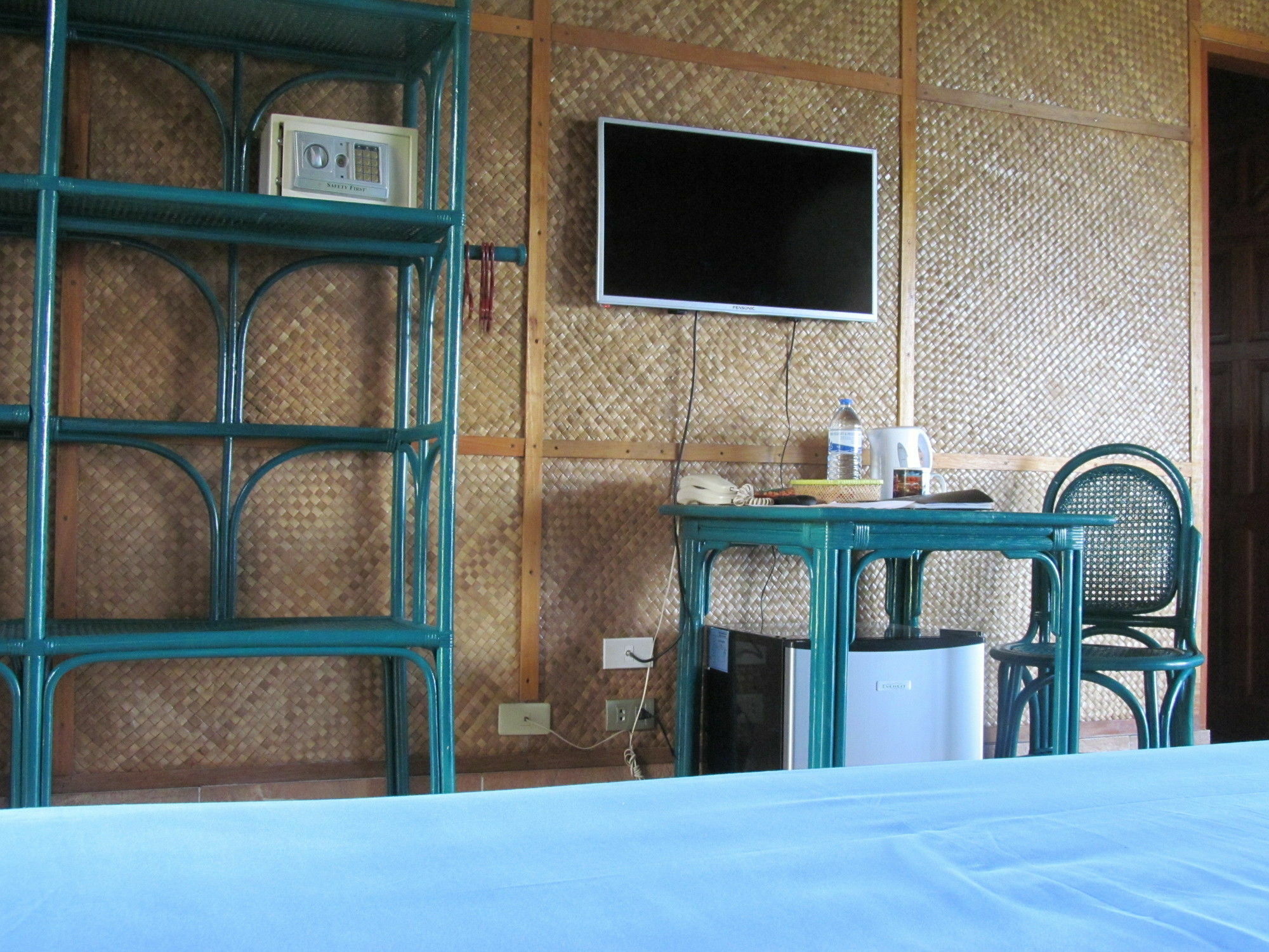 Parrot Paradise Resort Boljoon エクステリア 写真